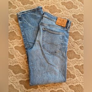Men’s American Eagle Straight Jeans 32x34